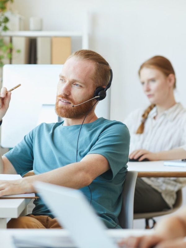 customer-service-man-at-work.jpg