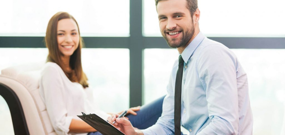 always-ready-to-help-you-4RASWLV-1024x681